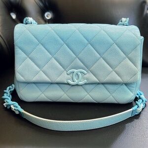 CHANEL My Everything Gradient Blue Ombre Shaded Quilted Caviar Medium Flap Bag